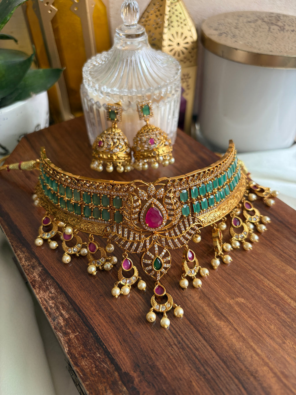 GAYATRI Necklace With Jhumka