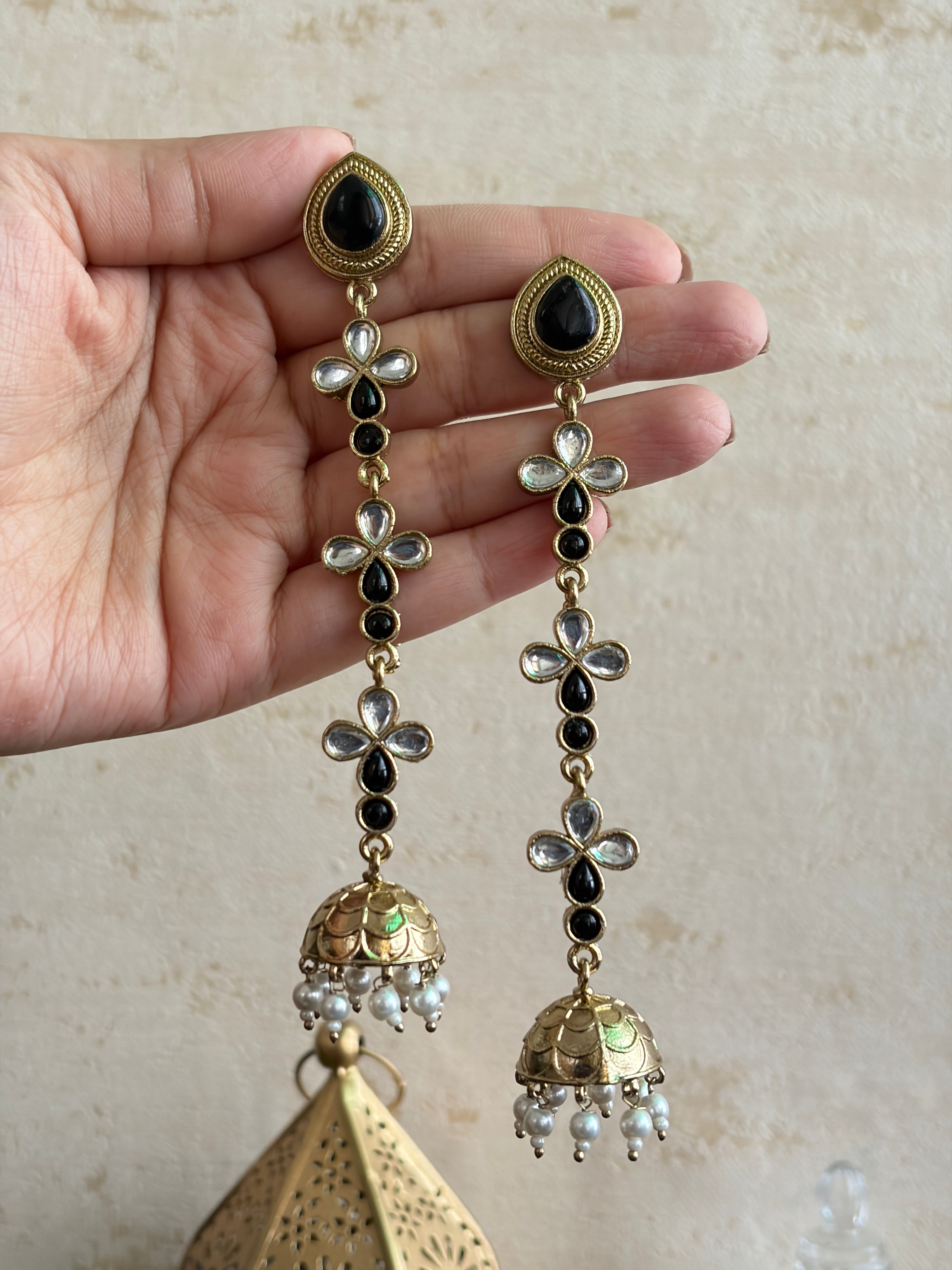 RUHI Jhumkas
