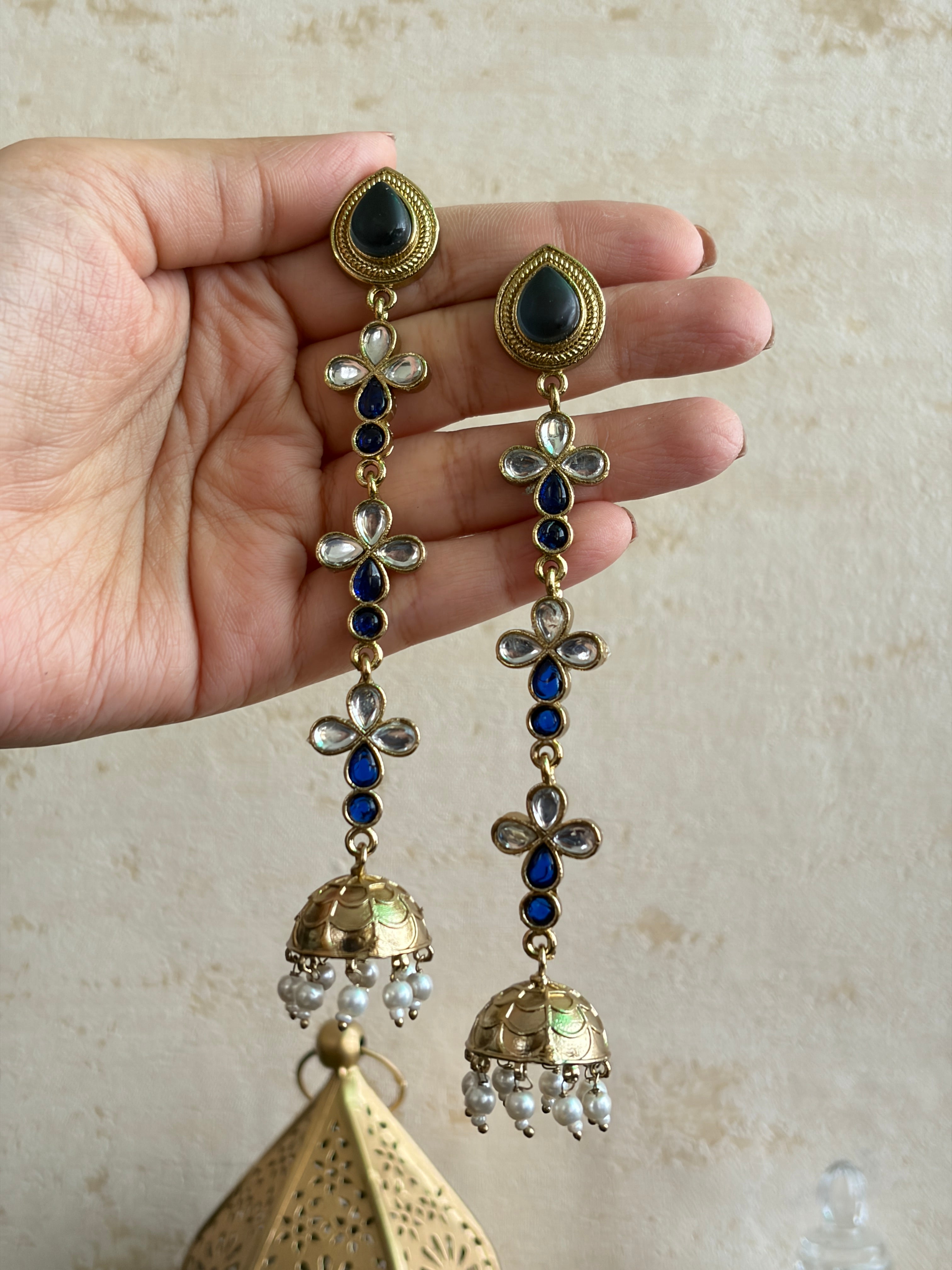 RUHI Jhumkas
