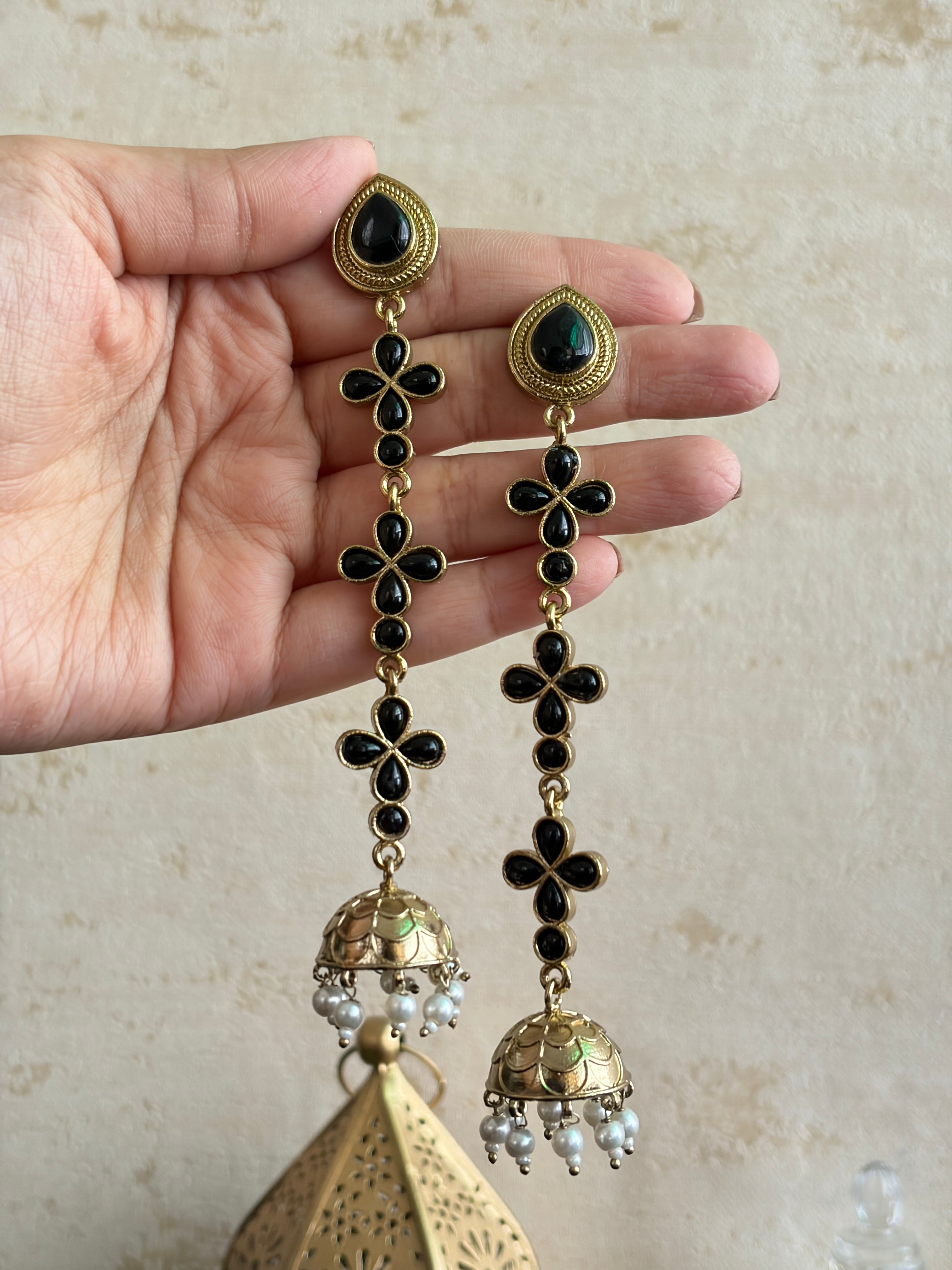 RUHI Jhumkas