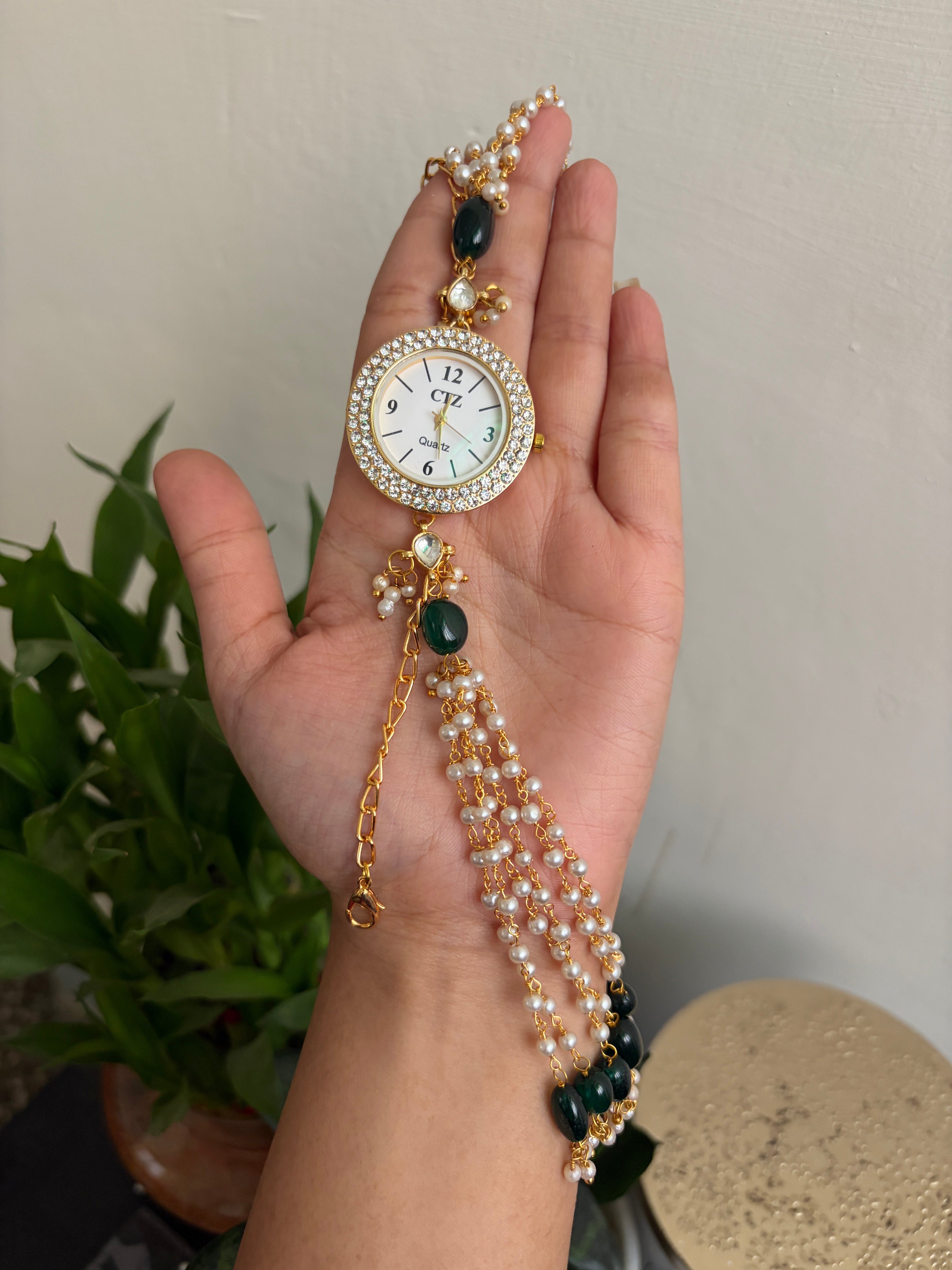 Dark Green pearl