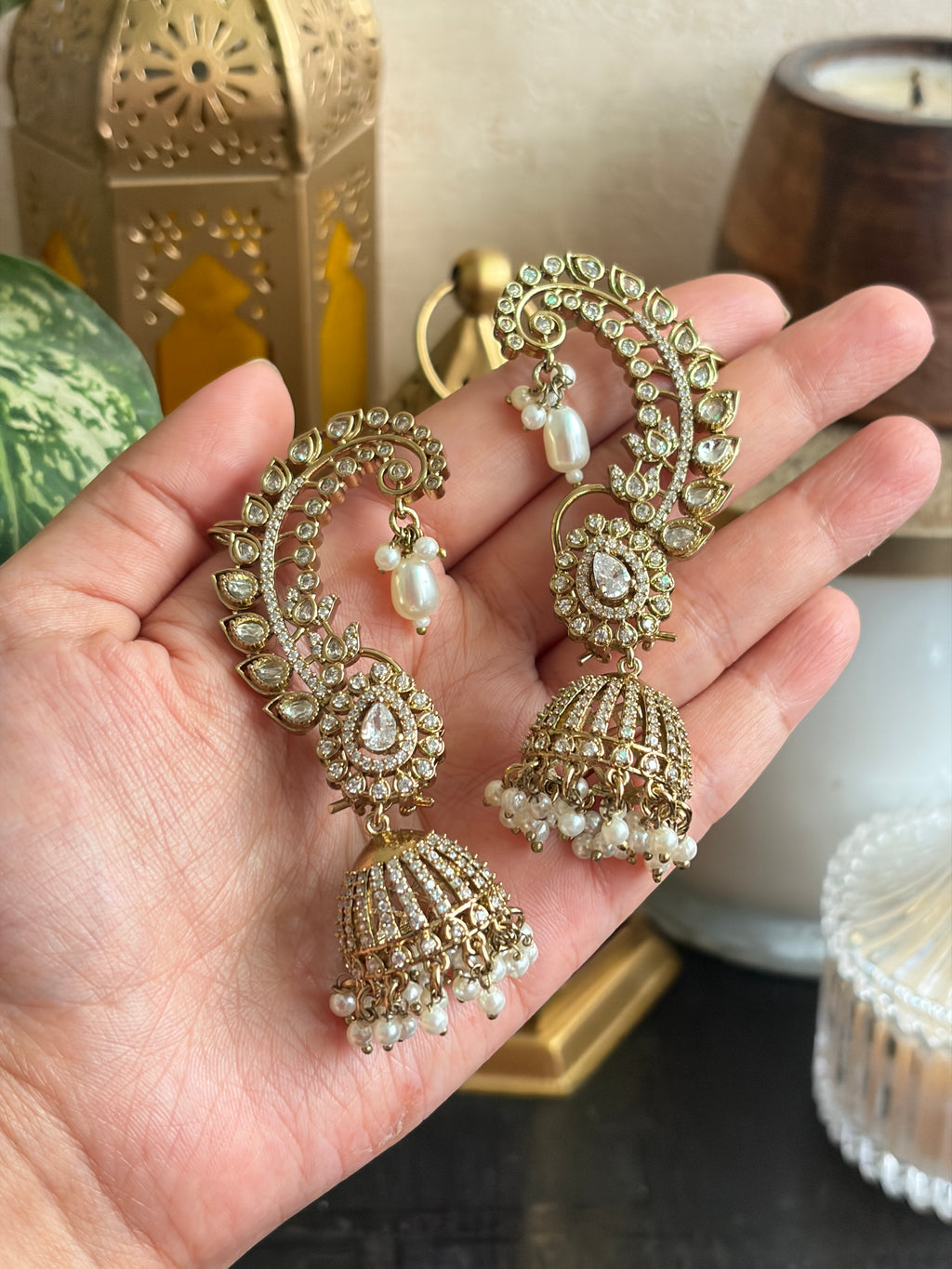 VARSHINI Earcuff Jhumka
