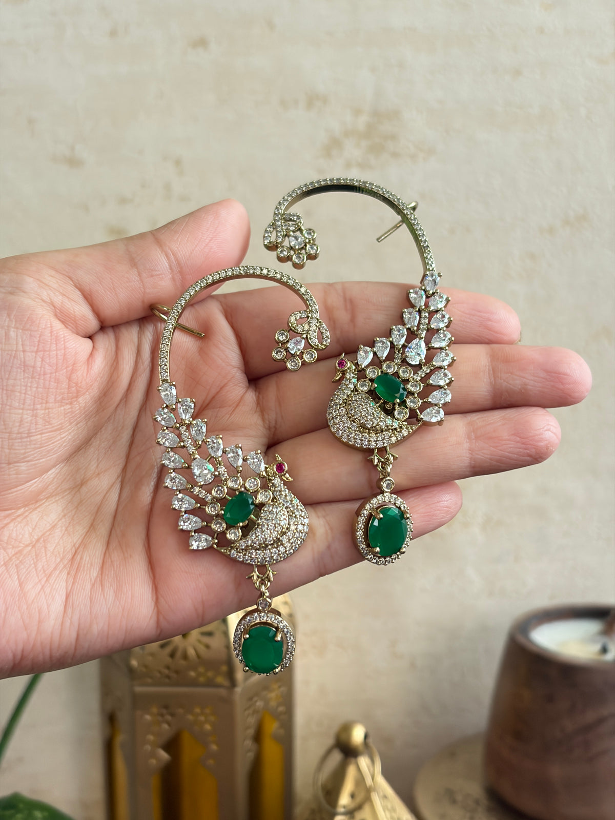 MAYOORA Earcuff earrings
