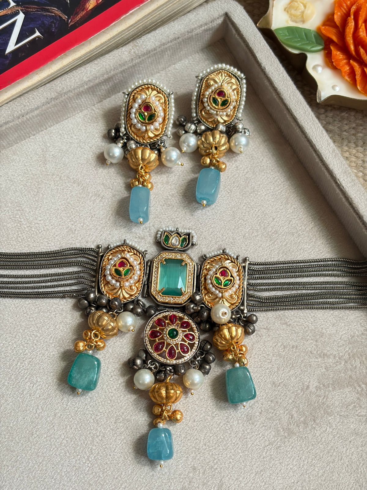 MAHIRA Dual-tone Necklace Set