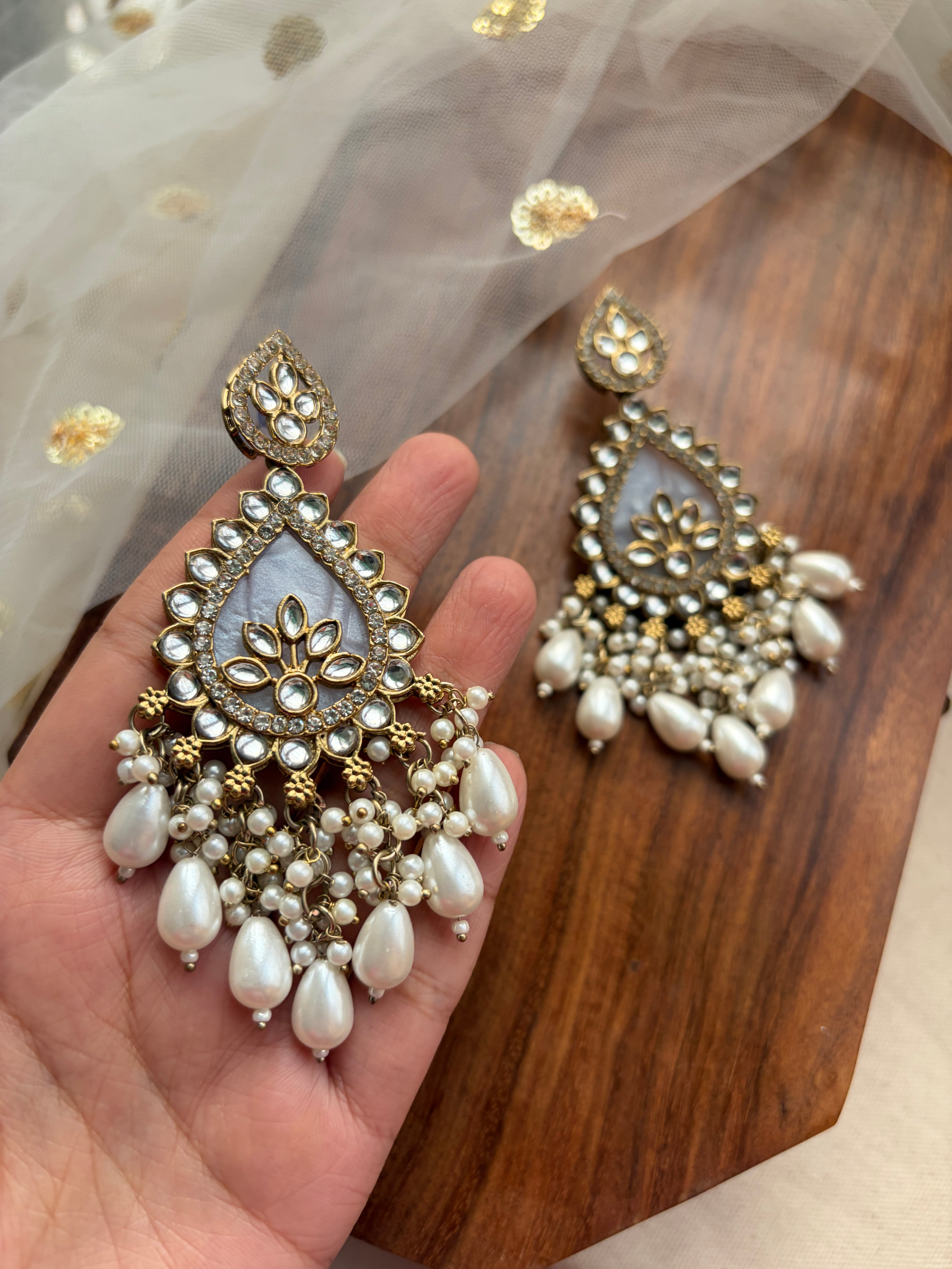 GARGI marble Chaandbalis