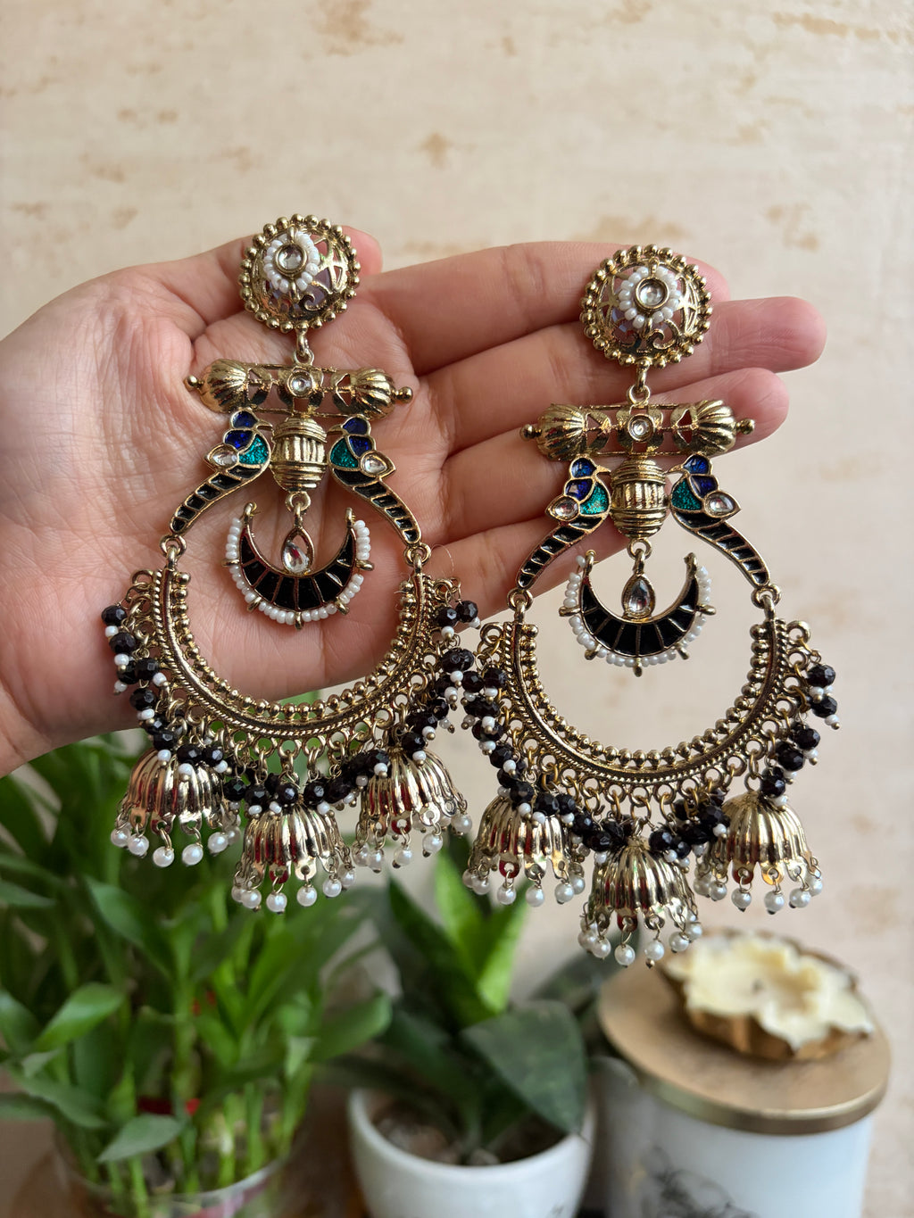 ESHANI Chaandbalis
