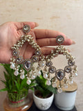 ANVIKA Pearl Chaandbalis