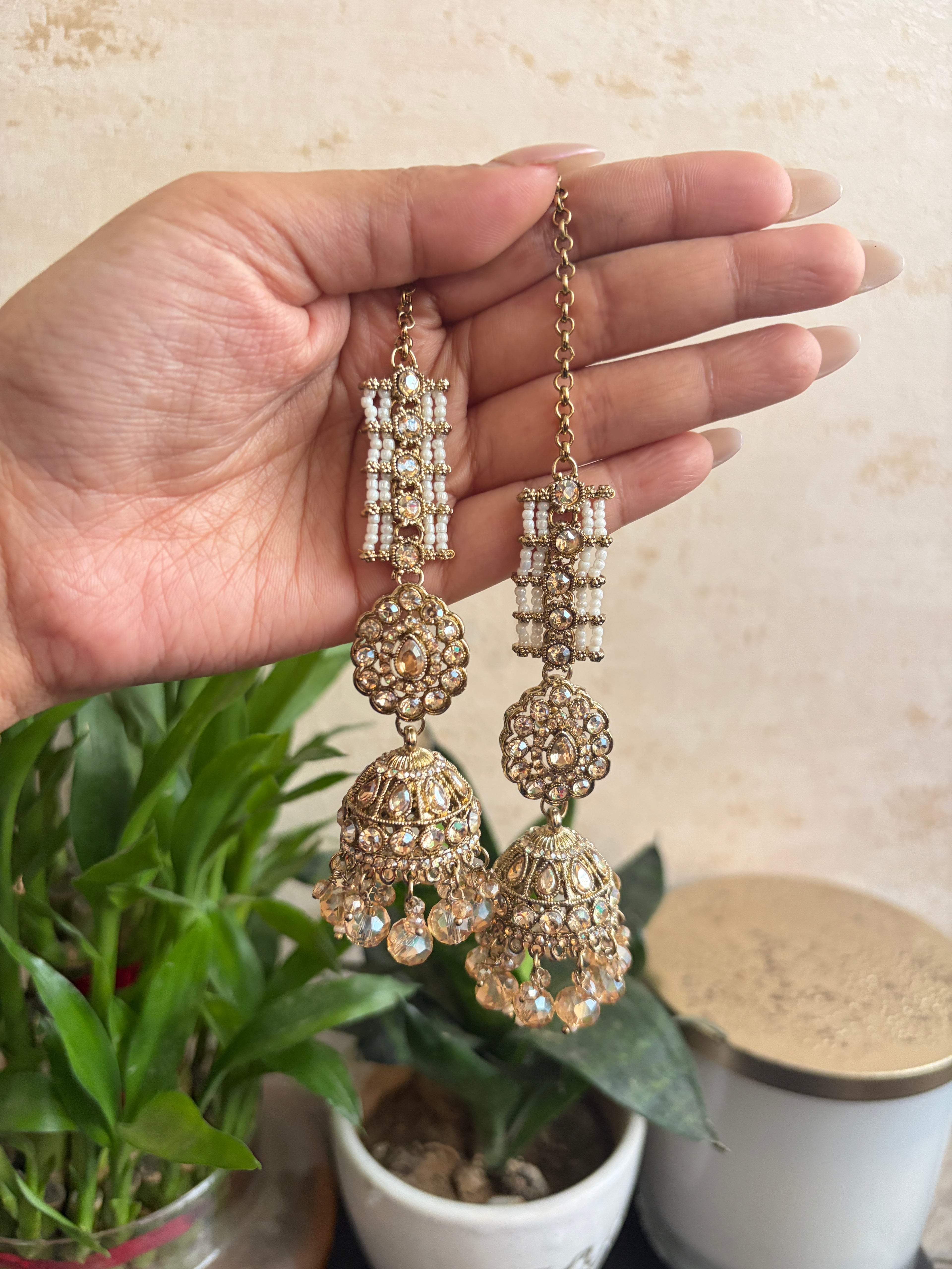 BHUMI Sahra Jhumka