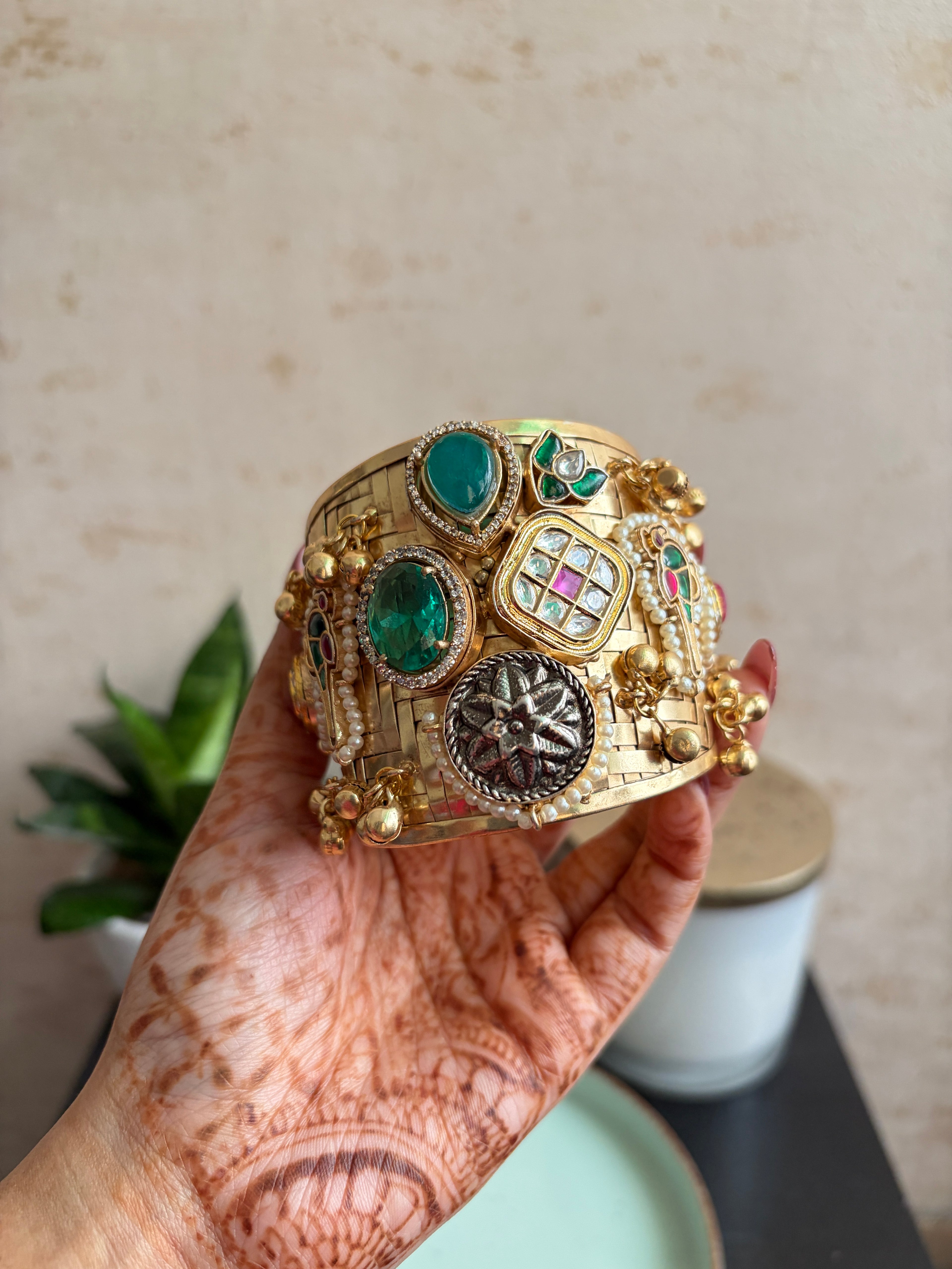 MUKTA Brass cuff