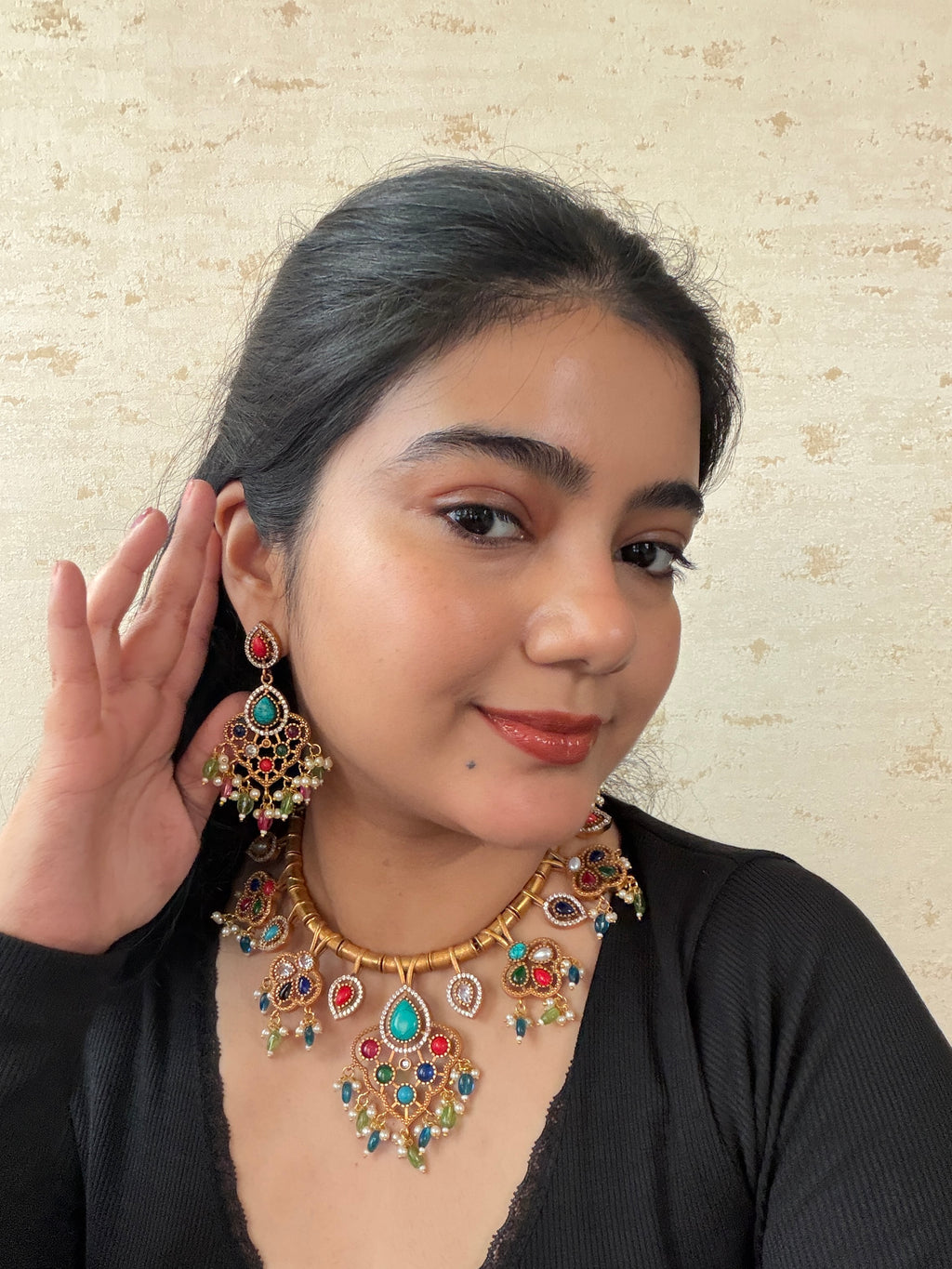 VISHAKHA Necklace Set