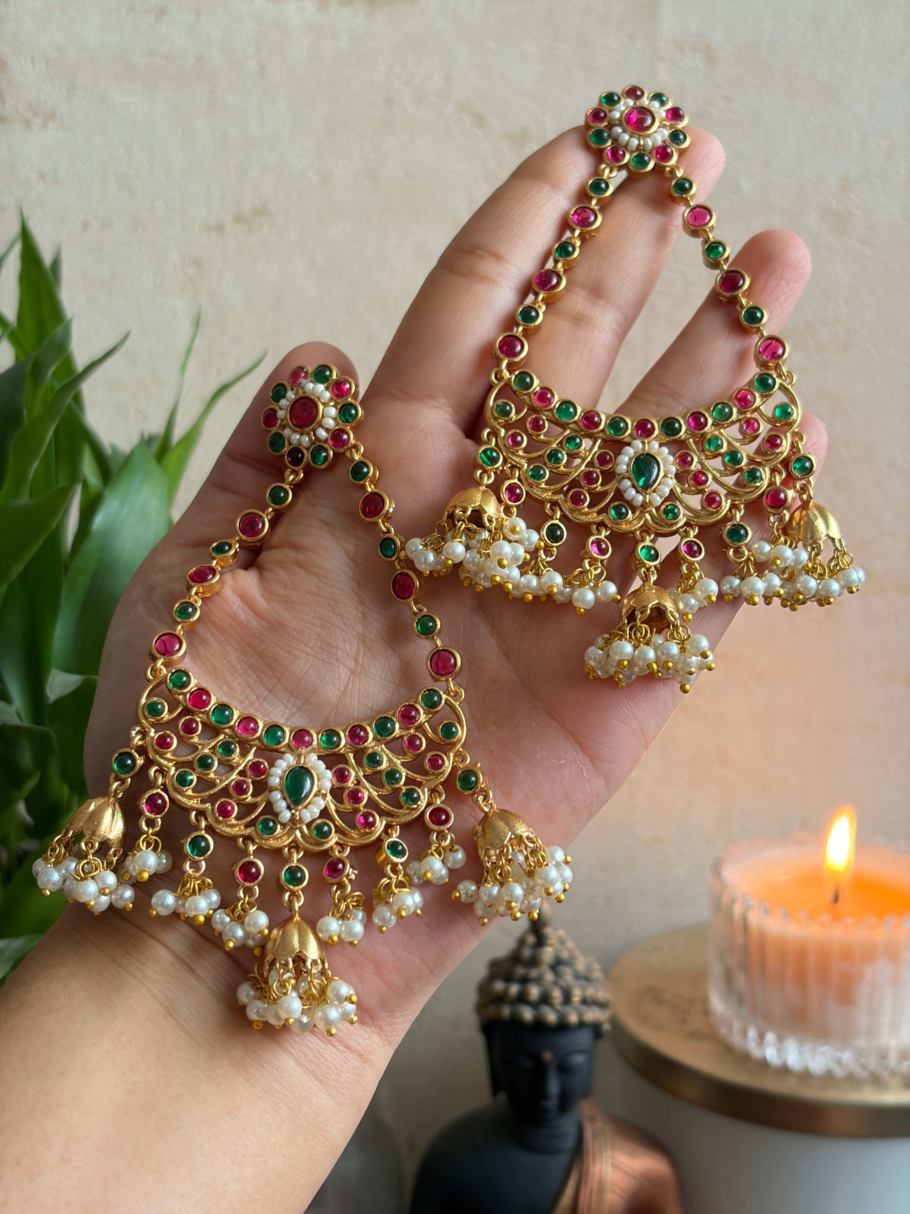 RISHIKA Chaandbali