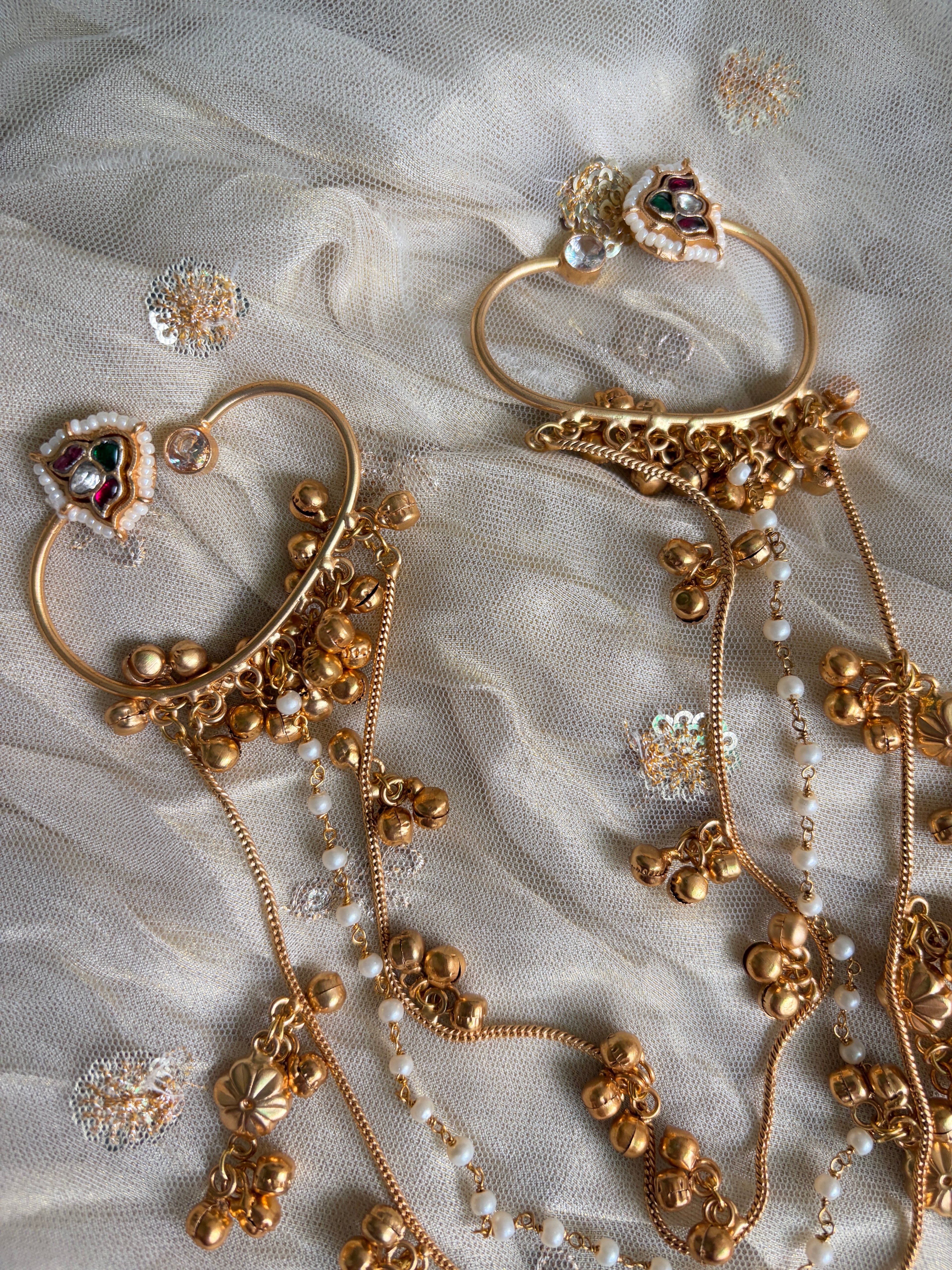 CHANDRIKA Earcuff + Hair accessory
